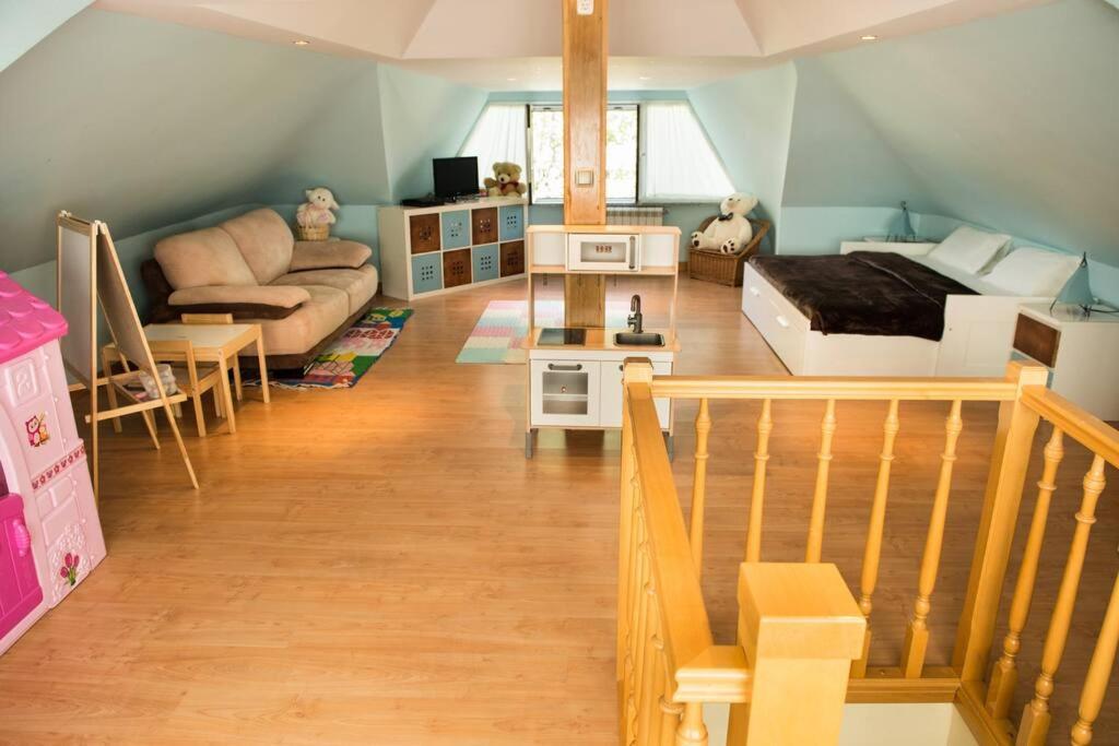 Chalet De 5 Habitaciones En La Sierra De Madrid El Olivo De Miraflores Miraflores de la Sierra Eksteriør billede