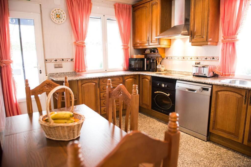 Chalet De 5 Habitaciones En La Sierra De Madrid El Olivo De Miraflores Miraflores de la Sierra Eksteriør billede